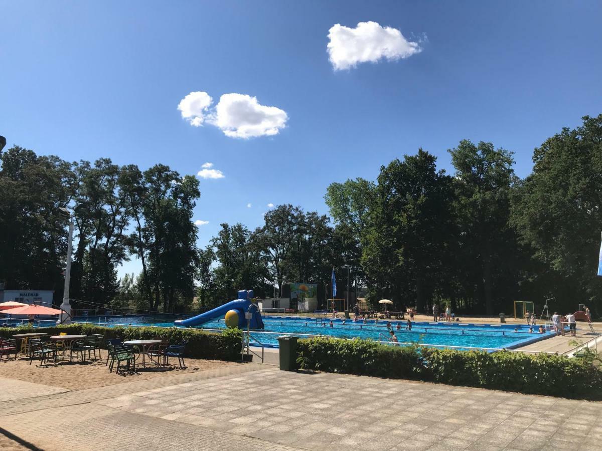 Pension Am Waldbad Seehausen  Zewnętrze zdjęcie